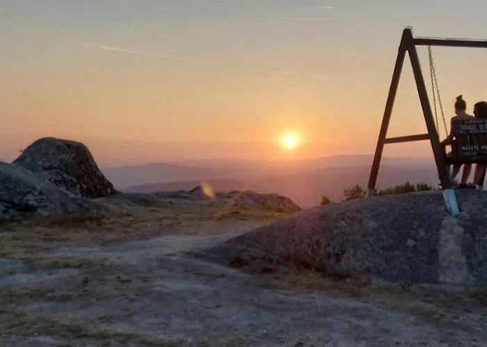 Casa Da Canella - En La Ribeira Sacra * 奥伦塞