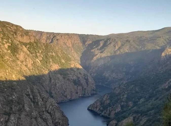 Casa Da Canella - En La Ribeira Sacra 度假居 *