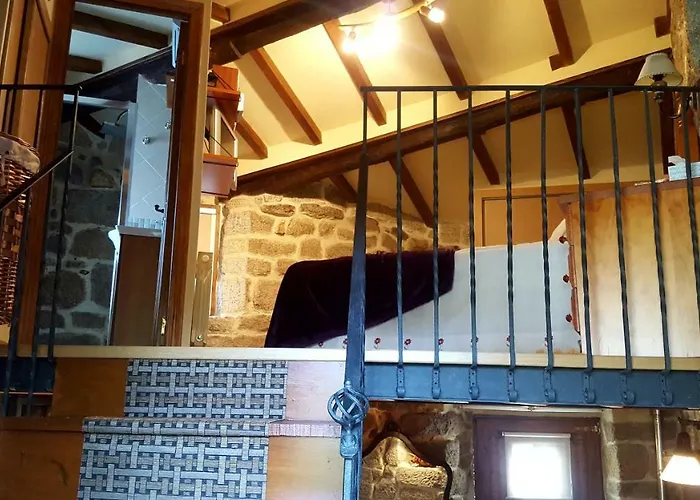 Casa Da Canella - En La Ribeira Sacra 度假居 *